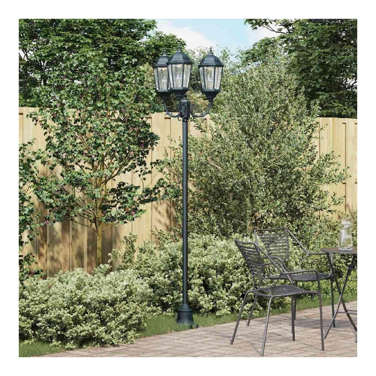 Lampada da terra con vetro in alluminio verde