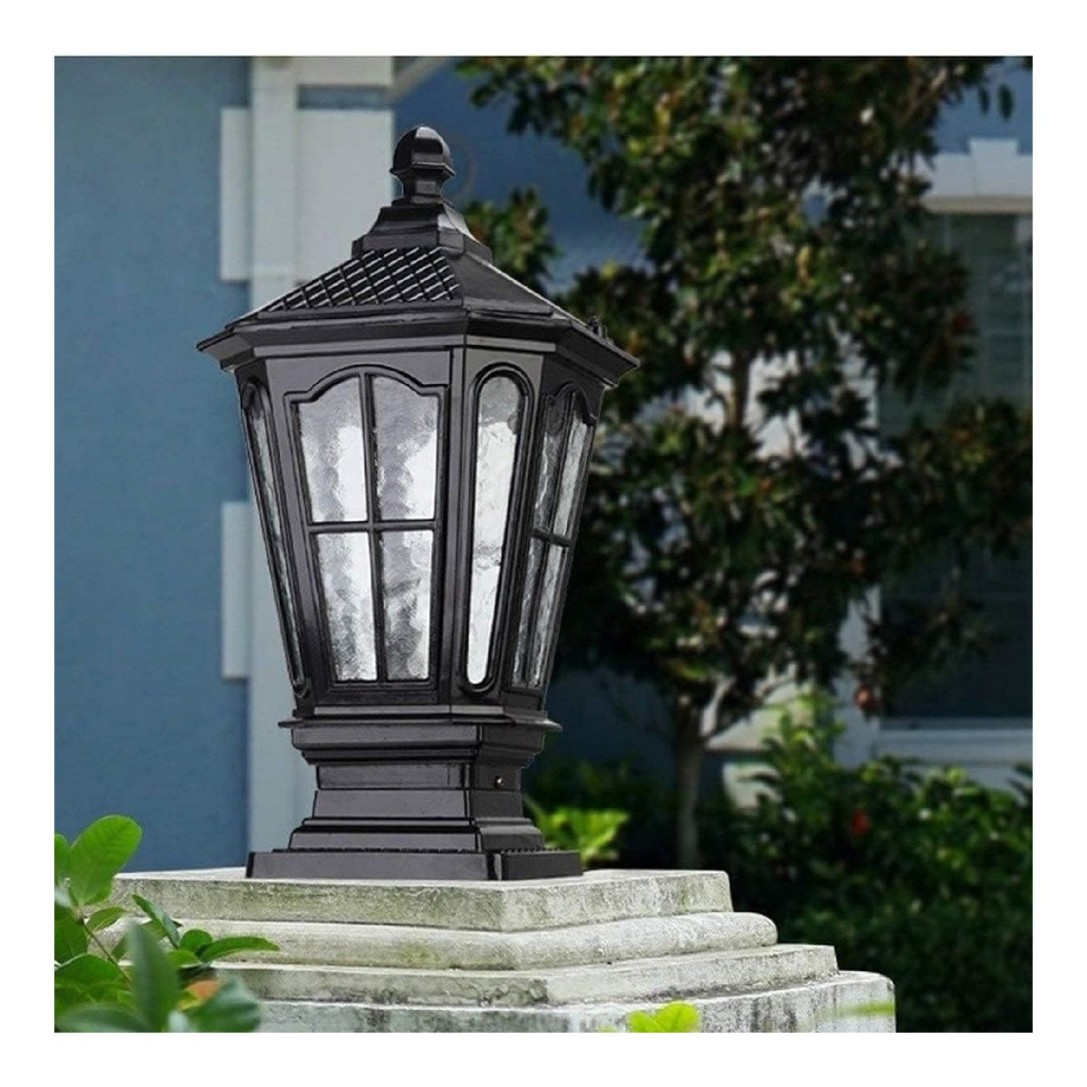 Retro Outdoor Garden Post Light con diffusore in vetro in alluminio nero